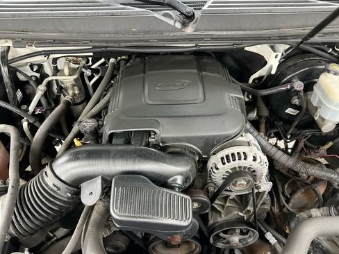 Used 2013 GMC Yukon Denali AWD/4WD image 27