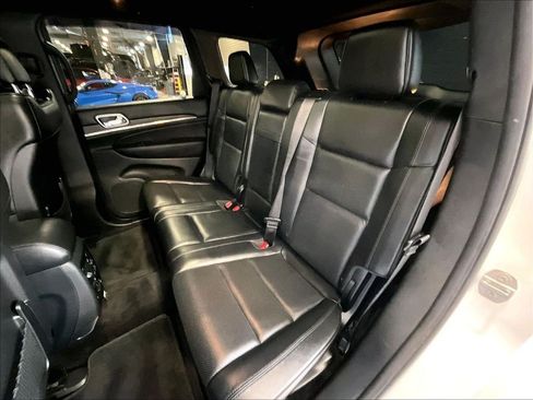 Used 2018 Jeep Grand Cherokee High Altitude AWD/4WD image 15