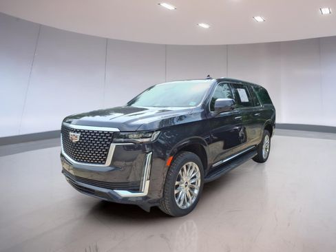 Used 2022 Cadillac Escalade ESV Premium Luxury AWD/4WD image 2