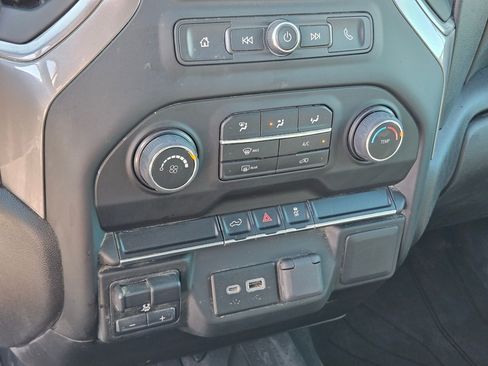 Used 2022 Chevrolet Silverado 2500 W/T w/ WT Convenience Package AWD/4WD image 24