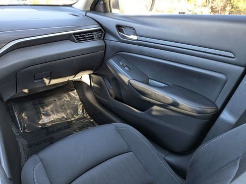 Certified 2024 Nissan Altima 2.5 SV image 18