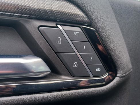 Used 2024 GMC Sierra 2500 AT4 w/ AT4 Premium Plus Package image 17