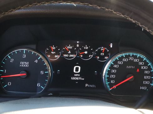 Used 2019 GMC Yukon XL Denali w/ Open Road Package image 23