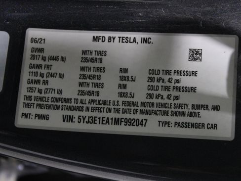Used 2021 Tesla Model 3 Standard Range Plus RWD image 35