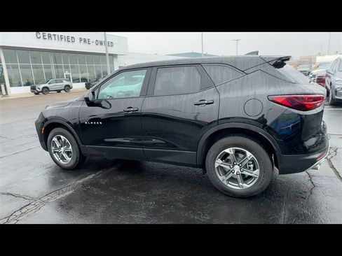 Used 2024 Chevrolet Blazer LT image 6