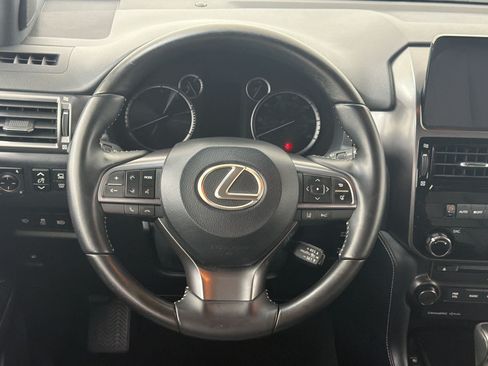 Used 2023 Lexus GX 460 w/ Black Line Special Edition AWD/4WD image 11