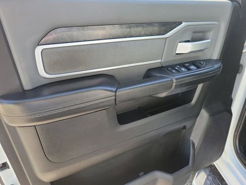 Used 2022 RAM 2500 Big Horn image 21