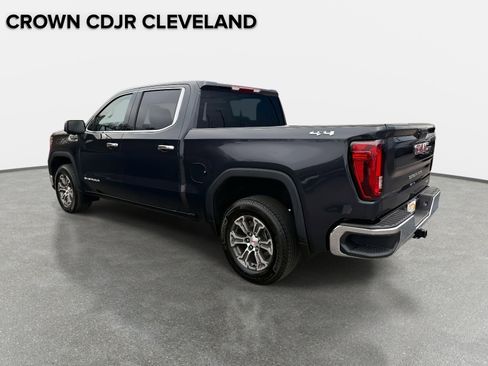 Used 2026 GMC Sierra 1500 SLT image 7
