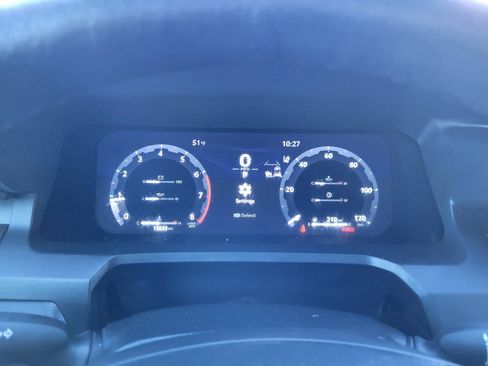 Certified 2024 Toyota Tacoma TRD Off-Road image 10