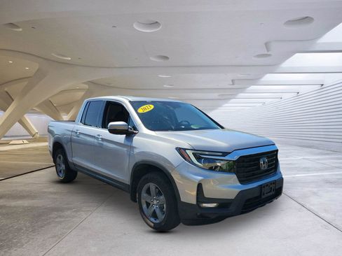 Used 2023 Honda Ridgeline RTL-E image 1