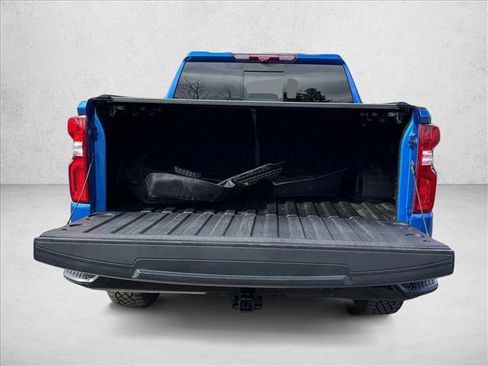 Used 2023 Chevrolet Silverado 1500 ZR2 w/ Technology Package AWD/4WD image 7