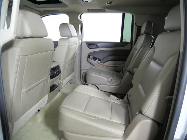 Used 2018 Chevrolet Suburban Premier AWD/4WD image 15
