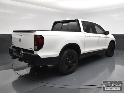 Used 2021 Honda Ridgeline Black Edition image 46