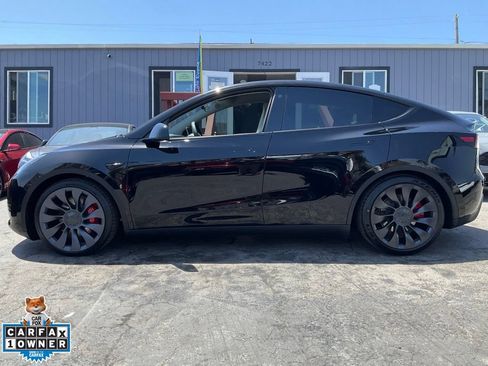 Used 2023 Tesla Model Y Performance AWD/4WD image 5