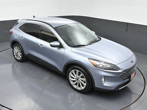 Used 2022 Ford Escape Titanium w/ Titanium Elite Package AWD/4WD image 39