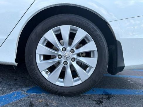 Used 2015 Honda Accord EX-L image 11