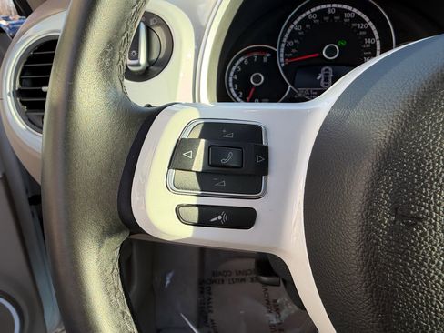 Used 2016 Volkswagen Beetle 1.8T SEL w/ Lighting Package image 20