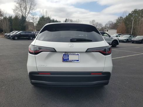 New 2026 Honda HR-V LX image 5