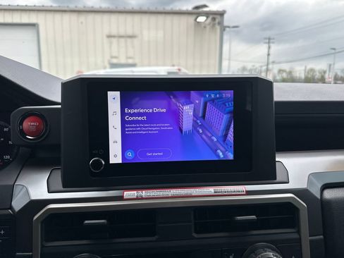 New 2025 Toyota Tacoma TRD Off-Road AWD/4WD image 23