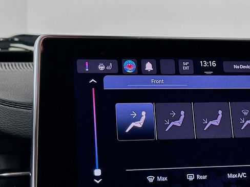 Used 2023 Jeep Compass Latitude image 27