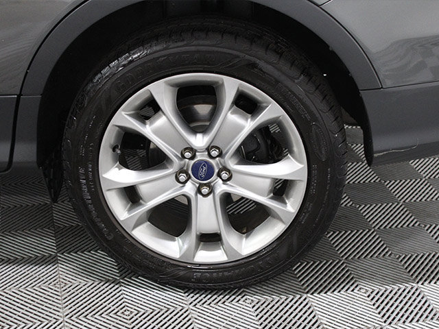 Used 2015 Ford Escape Titanium AWD/4WD image 18