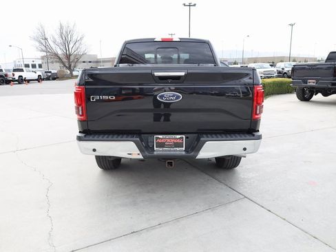 Used 2017 Ford F150 Lariat w/ Equipment Group 502A Luxury image 5