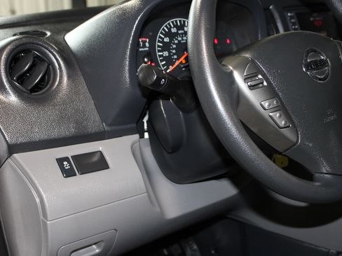 Used 2021 Nissan NV200 S FWD image 13