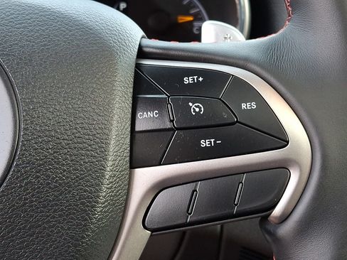 Used 2020 Jeep Grand Cherokee Trailhawk AWD/4WD image 25