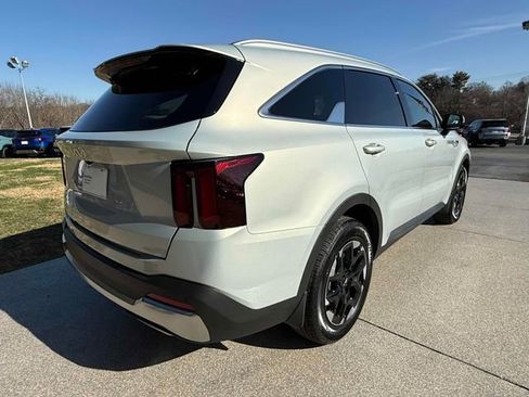 New 2026 Kia Sorento S image 15