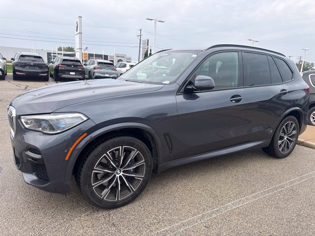 Used 2022 BMW X5 xDrive40i w/ M Sport Package AWD/4WD image 7