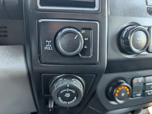 Used 2020 Ford F150 XL w/ Equipment Group 101A Mid AWD/4WD image 7