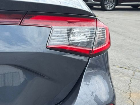 Used 2022 Honda Civic EX-L image 16