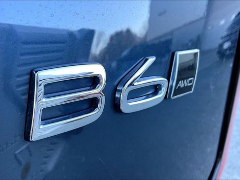 Certified 2026 Volvo XC90 B6 Plus w/ Protection Package Premier image 24