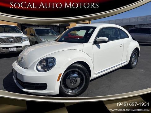 Used 2012 Volkswagen Beetle 2.5 image 1