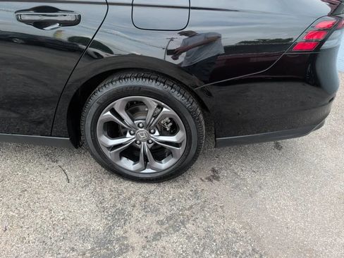 Used 2023 Honda Accord EX image 12