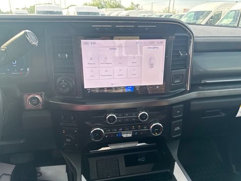 Used 2024 Ford F350 Lariat w/ Lariat Ultimate Package AWD/4WD image 11
