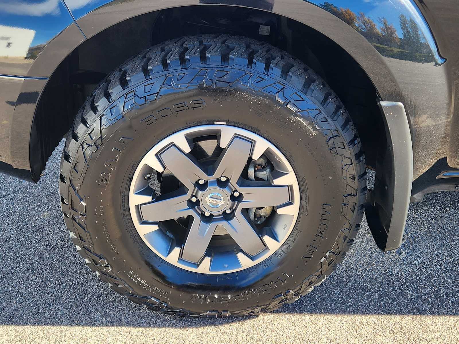 Used 2019 Nissan Frontier PRO-4X w/ Pro-4x Luxury Package AWD/4WD image 16