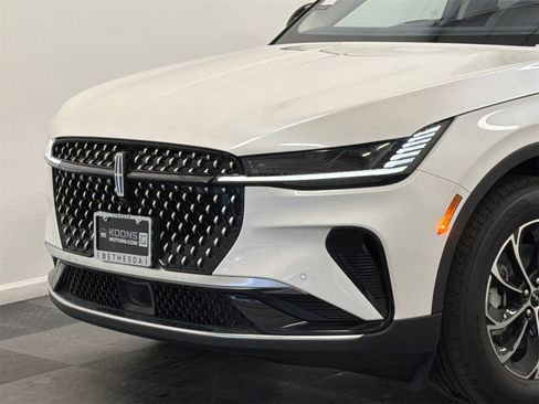 New 2026 Lincoln Nautilus Premier w/ Equipment Group 102A image 2