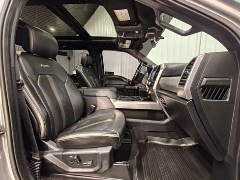 Used 2020 Ford F350 Platinum w/ FX4 Off-Road Package AWD/4WD image 41