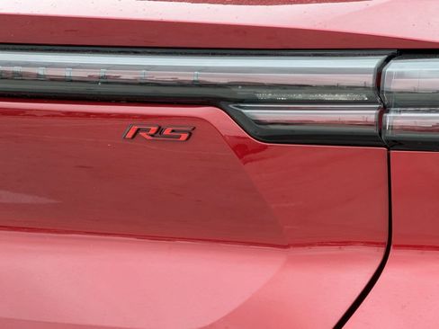 New 2026 Chevrolet Equinox EV RS image 6