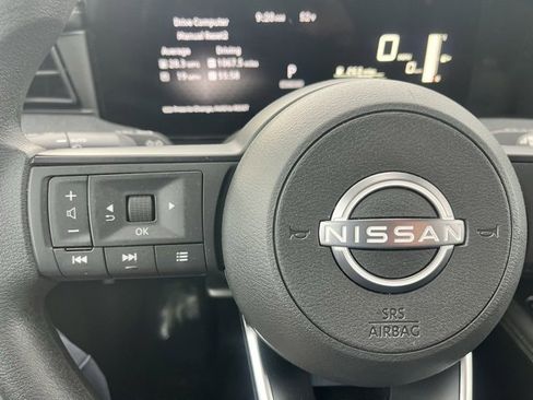 Certified 2025 Nissan Kicks SV image 23