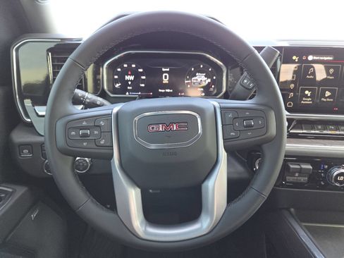 New 2026 GMC Sierra 2500 SLT w/ SLT Premium Package AWD/4WD image 29