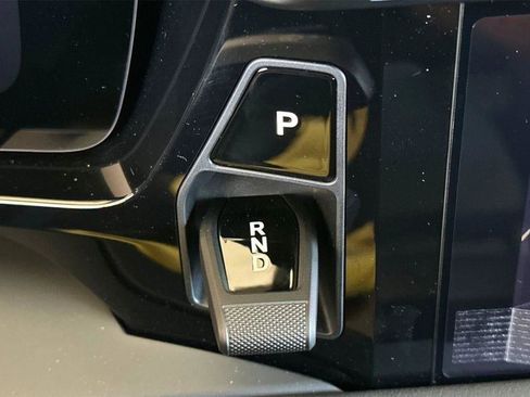 New 2025 Porsche Macan Turbo Electric image 93