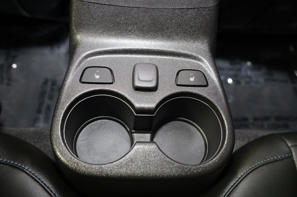 Used 2017 Chevrolet Volt Premier w/ Driver Confidence II Package FWD image 21