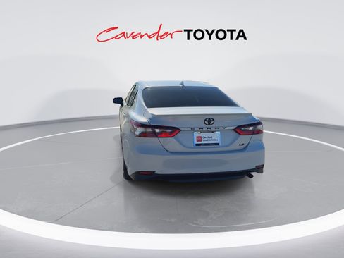 Certified 2022 Toyota Camry LE image 7