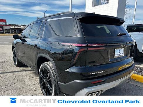 New 2026 Chevrolet Traverse LT w/ LPO, Floor Liner Package image 3