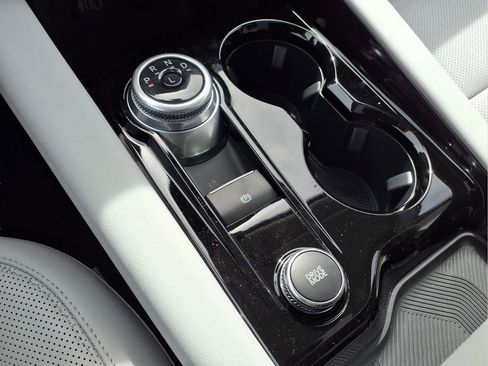 New 2026 Ford Explorer Platinum AWD/4WD image 11