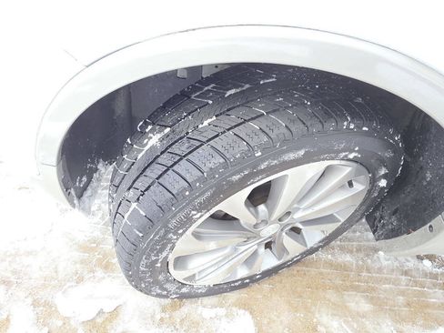 Used 2019 Buick Encore Preferred FWD image 19