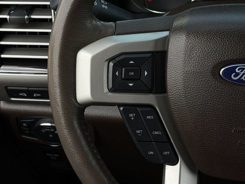 Used 2018 Ford F150 King Ranch w/ Equipment Group 601A Luxury RWD image 17