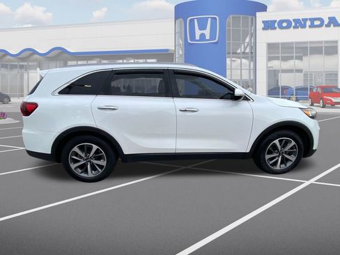 Used 2019 Kia Sorento EX image 10